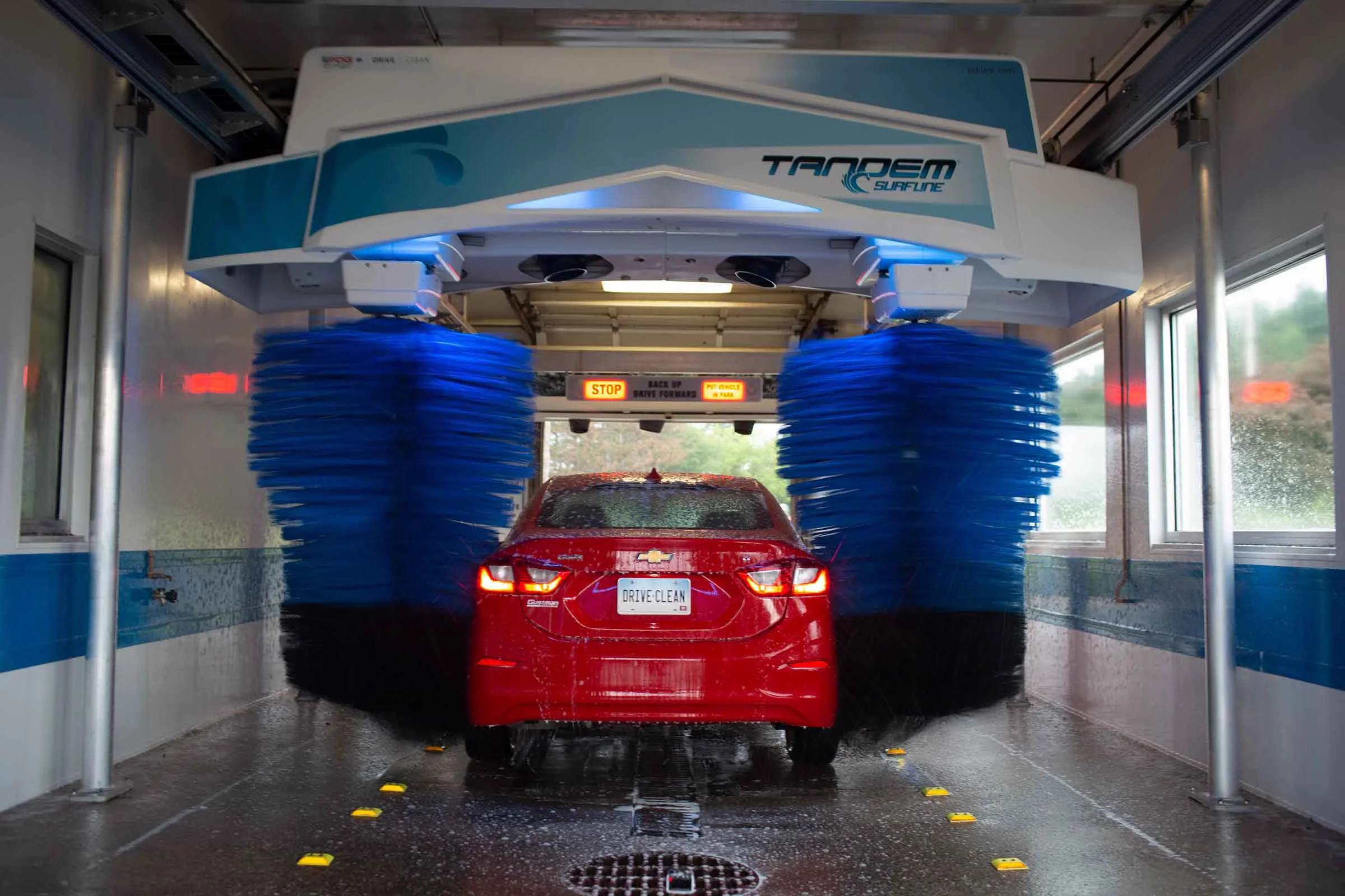 PDQ Tandem Surfline&reg; Light-Touch Car Wash System